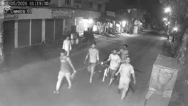 অভিযোগের ৮ ঘণ্টার মধ্যে চুরি হওয়া গরু উদ্ধার করেছে নগরীর শাহ্ মখদুম থানা পুলিশ