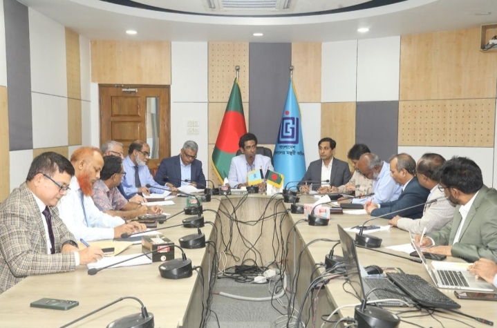 তৃতীয় ভাষা শিক্ষা নিয়ে বিশ্ববিদ্যালয় উপাচার্যদের সঙ্গে ইউজিসির সিরিজ মতবিনিময়
