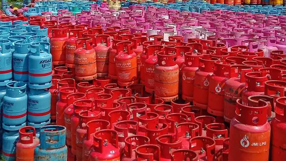 এলপি গ্যাসের দাম কমল কেজিতে ৩০ টাকা!